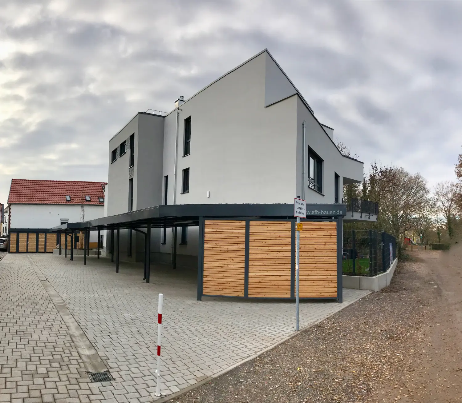 Platzprofi höher